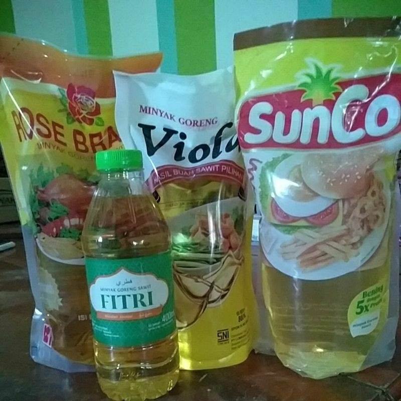 

Minyak Goreng refill 1 Liter