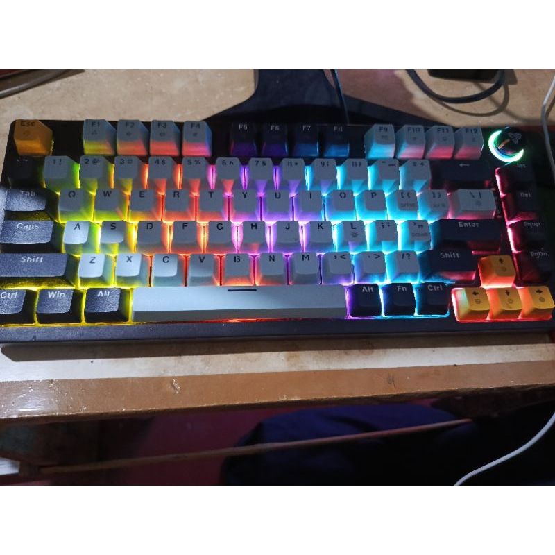 Fantech Keyboard Mechanical 81 Atom