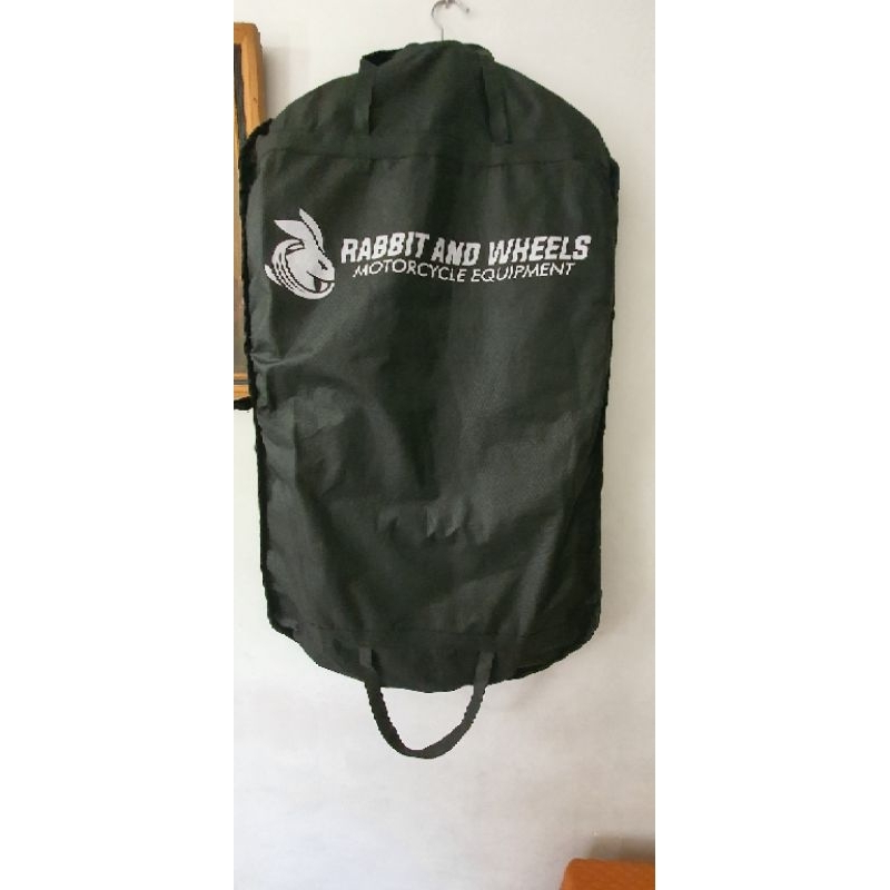 Rabbit and Wheels Champion v2