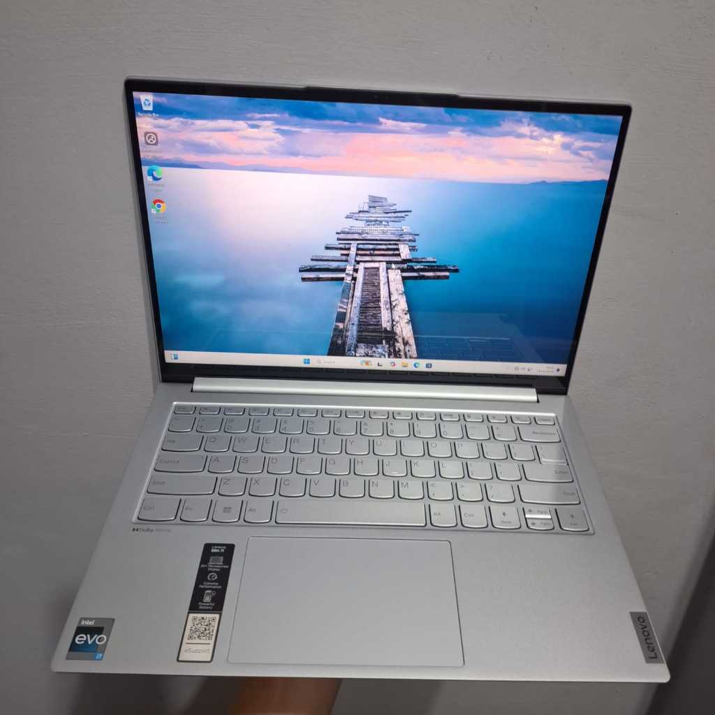 307. Laptop Lenovo Ideapad Slim 3 intel core i7 gen 12