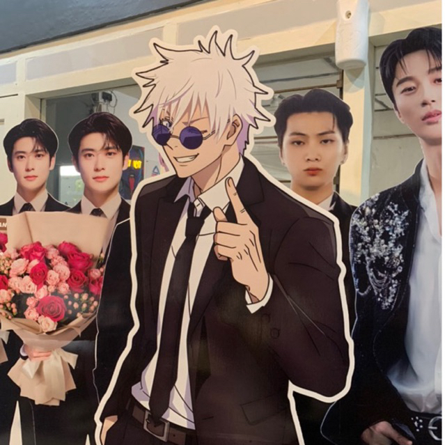 Standee Realsize Custom