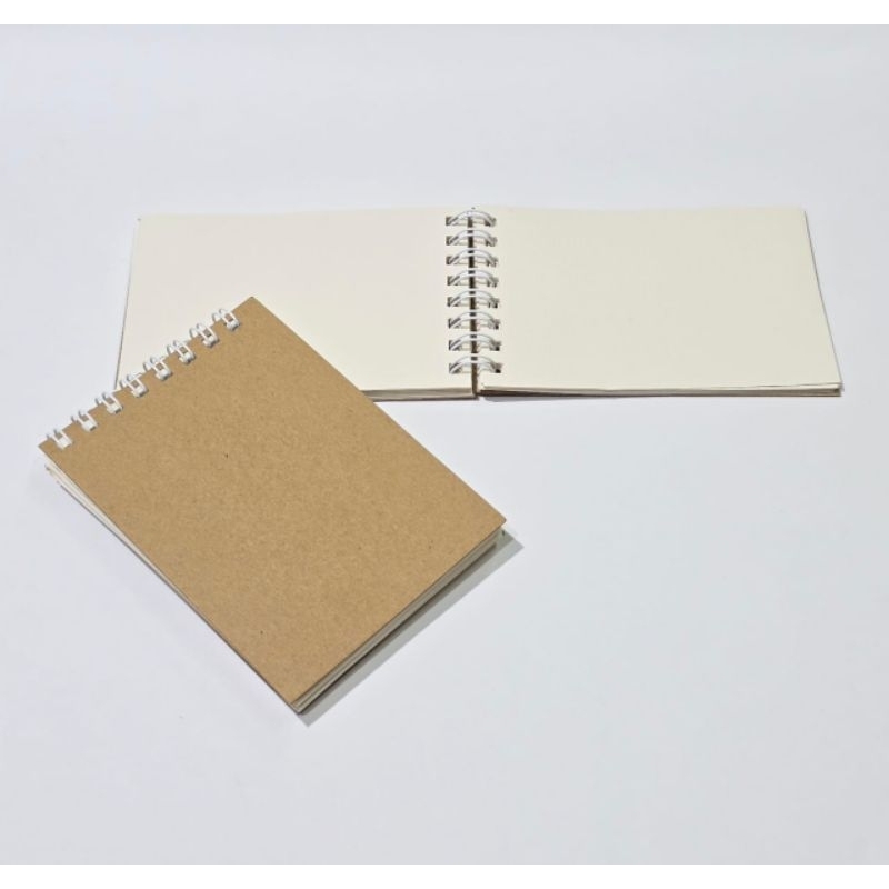 

Notes Saku A7 / Pocket Memo Buku Spiral Sketsa Notebook Sketchbook Polos A7 Kraft Isi 100 Halaman Brown Paper / Bookpaper Cream / Buku Gambar / Kraft / Diary Journal Book / Note Book / Buku Diari / Catatan Notes