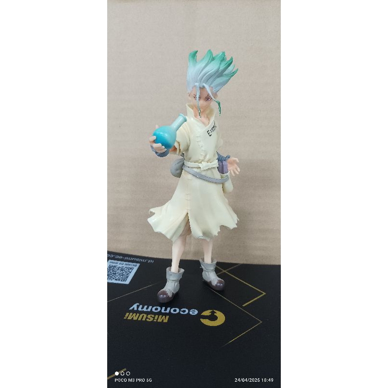 Dr. Stone Senku ishigami