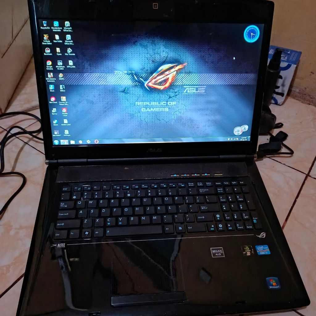 Laptop Gaming Asus ROG G72GX 17,3" Ram 6GB Hdd 256GB