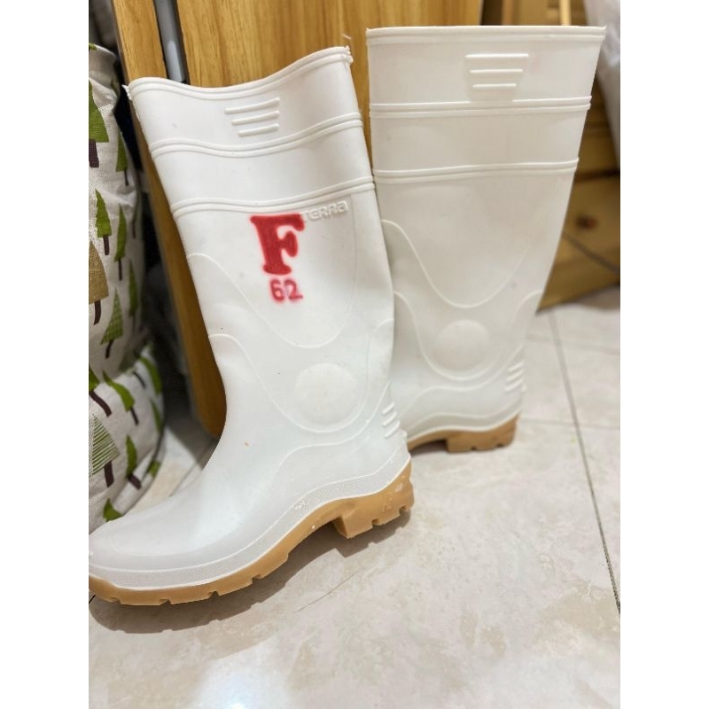 Sepatu Boot Safety Kerja pria wanita putih