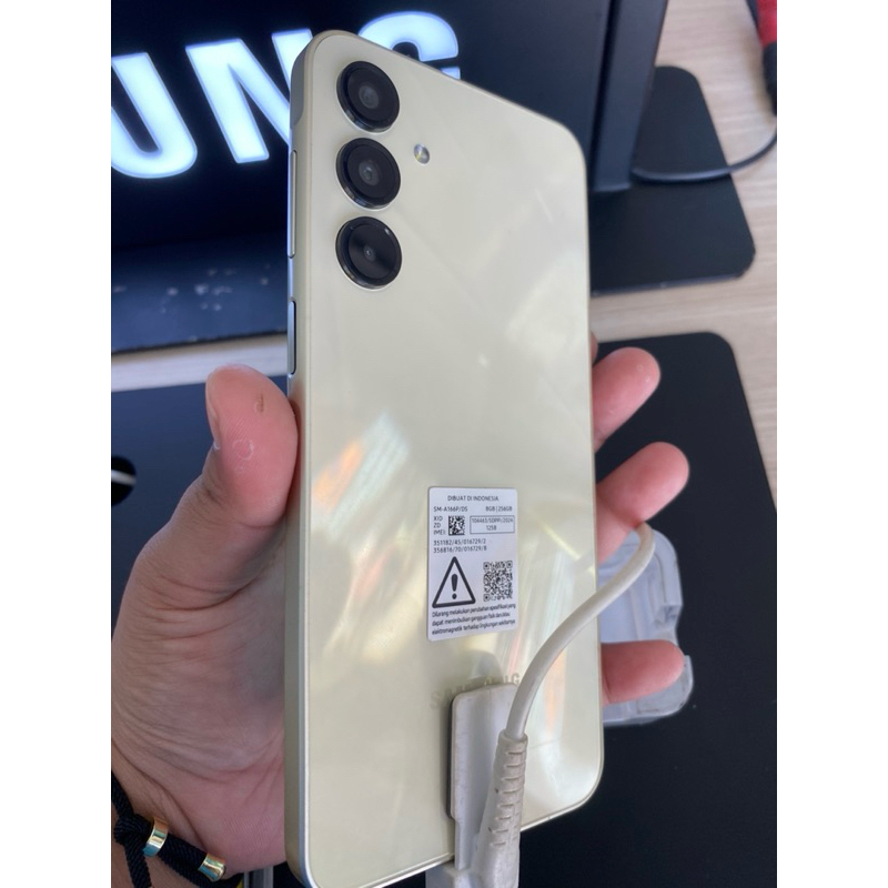 Samsung A16 ex display