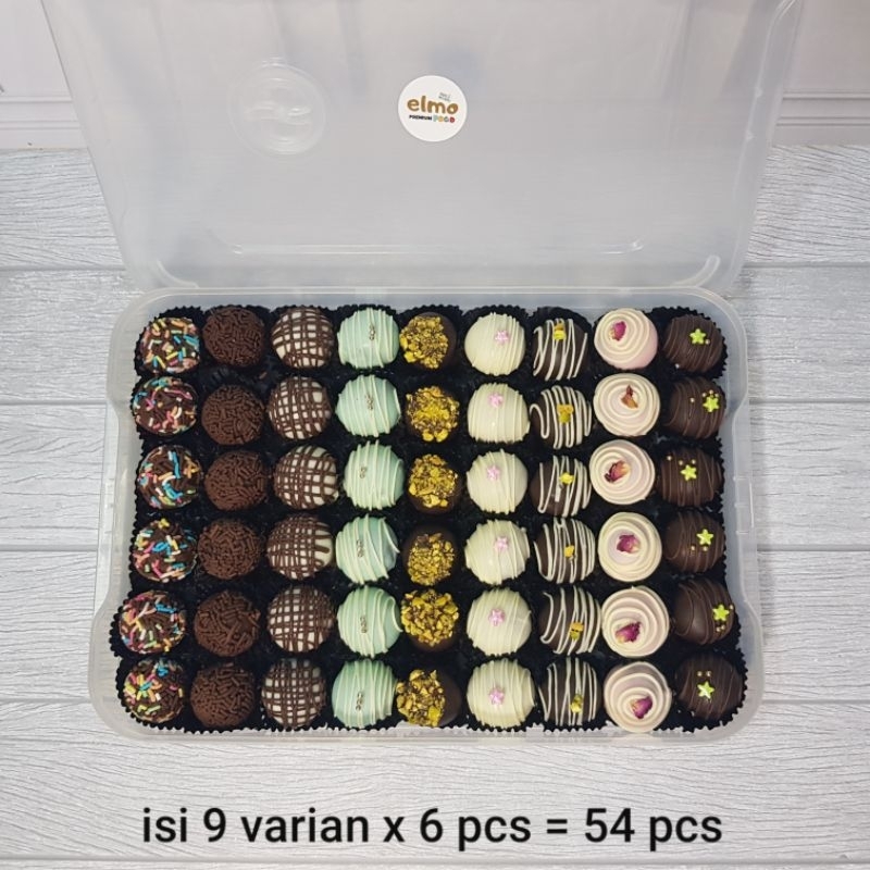 

Hamper Kue Chocoball atau Rhumball size mini packing container pesta acara arisan kantoran kado hadiah ultah wajib instant kurir