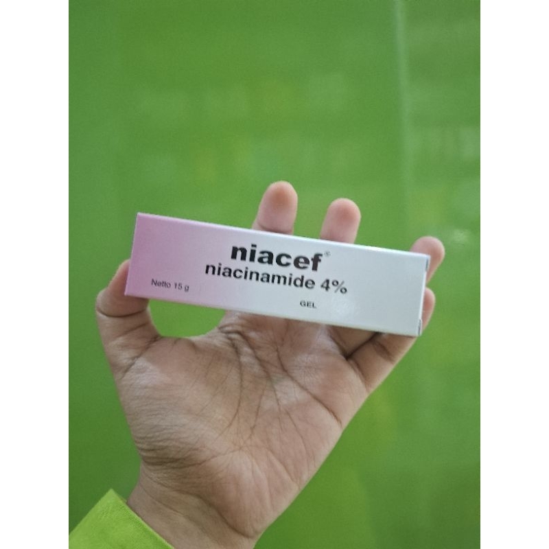 Niacef4% gel