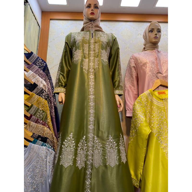 Gamis LD 100-140 Satin Kristal Motif Pintu Aceh 04