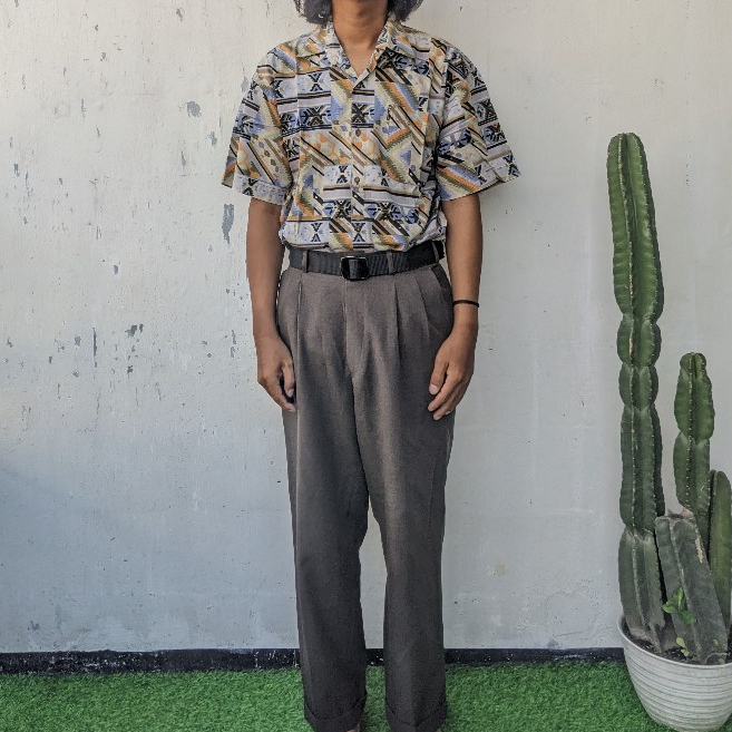 KEMEJA PENDEK MOTIF KANSAI