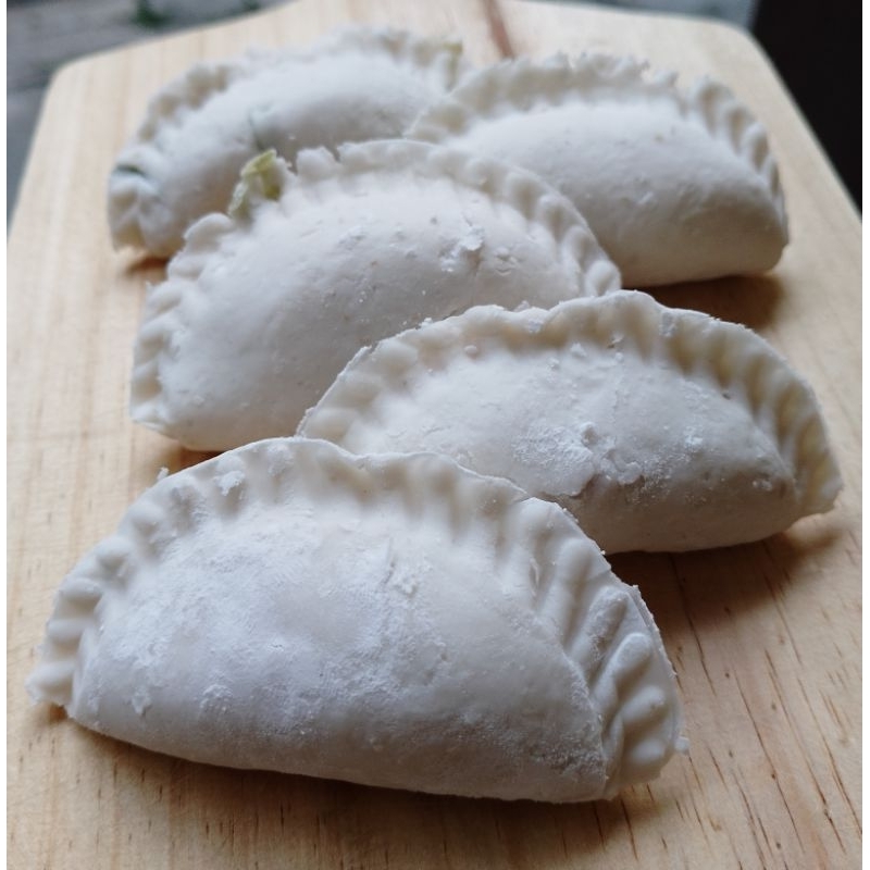 

Cireng mini frozen isi ayam suwir pedas
