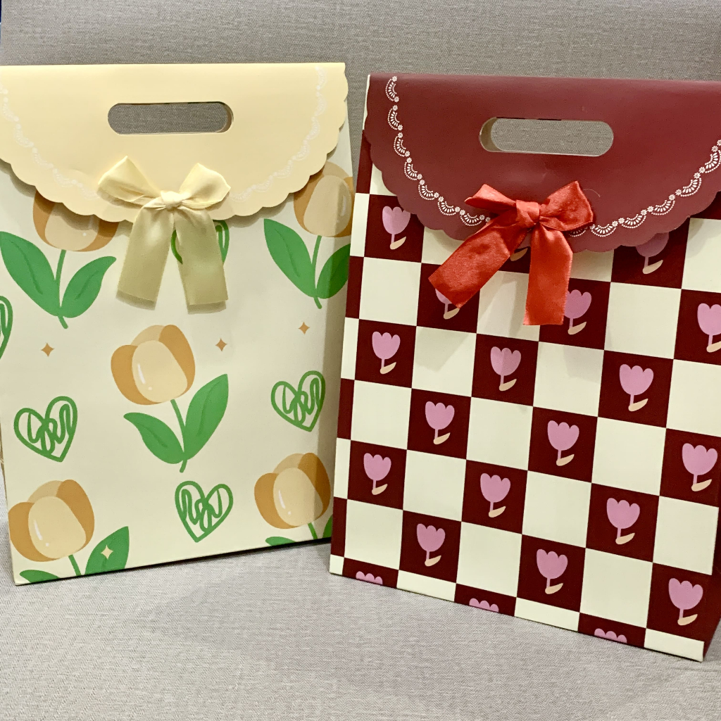 

Paperbag Pita Tutup L