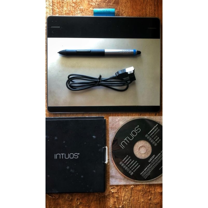 Wacom Bamboo Intuos CTH 480 Creative Pen Drawing Tablet