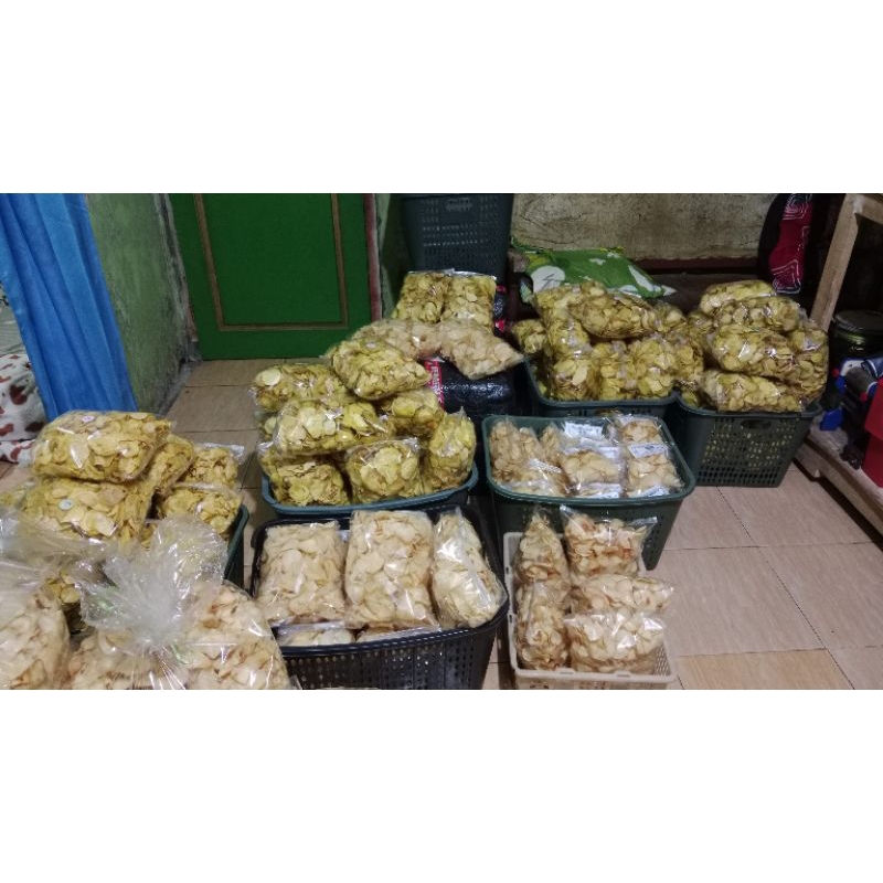 

keripik singkong per 1 kg