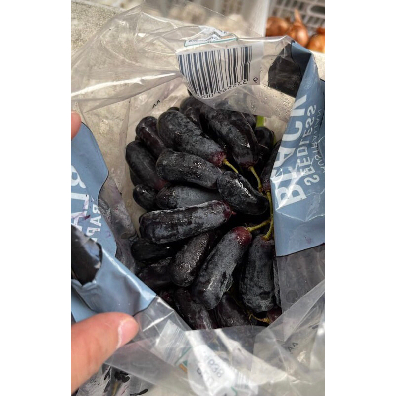 

Buah Anggur Hitam Premium 1 kg