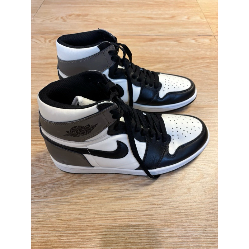 Nike jordan 1 retro high dark mocha