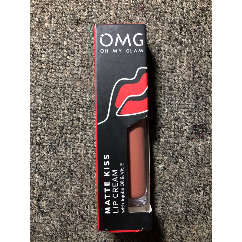 NEW-OMG Oh My Glam Matte Kiss Lip Cream .No11 Bumble