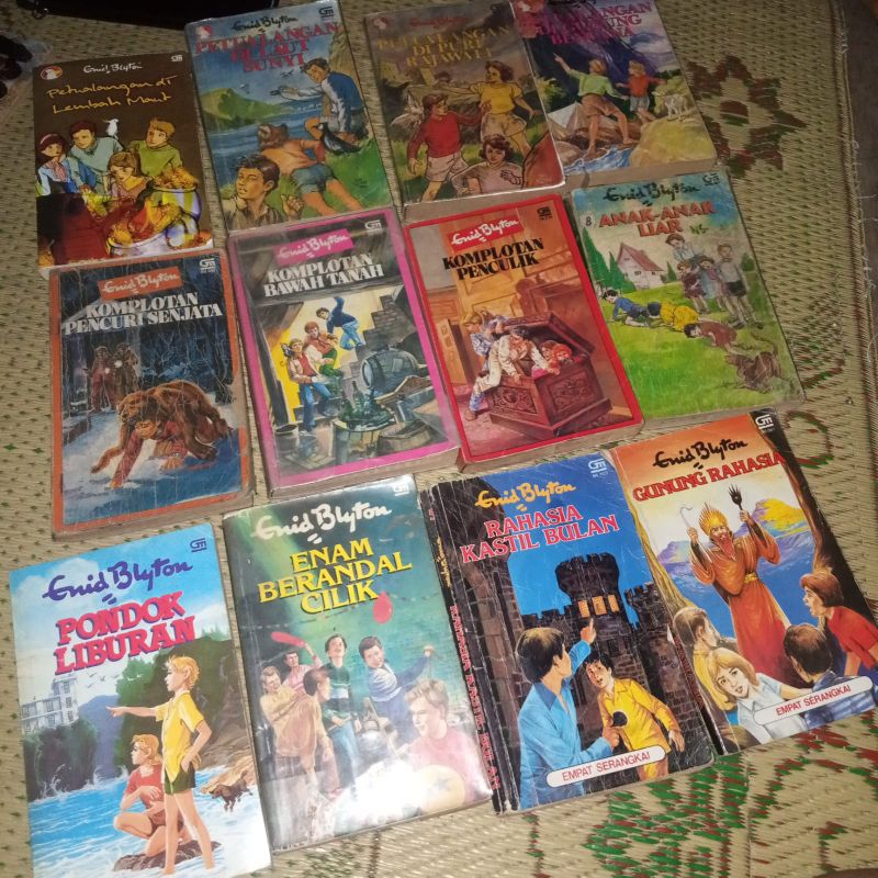 seri PETUALANGAN & KOMPLOTAN/Enid Blyton