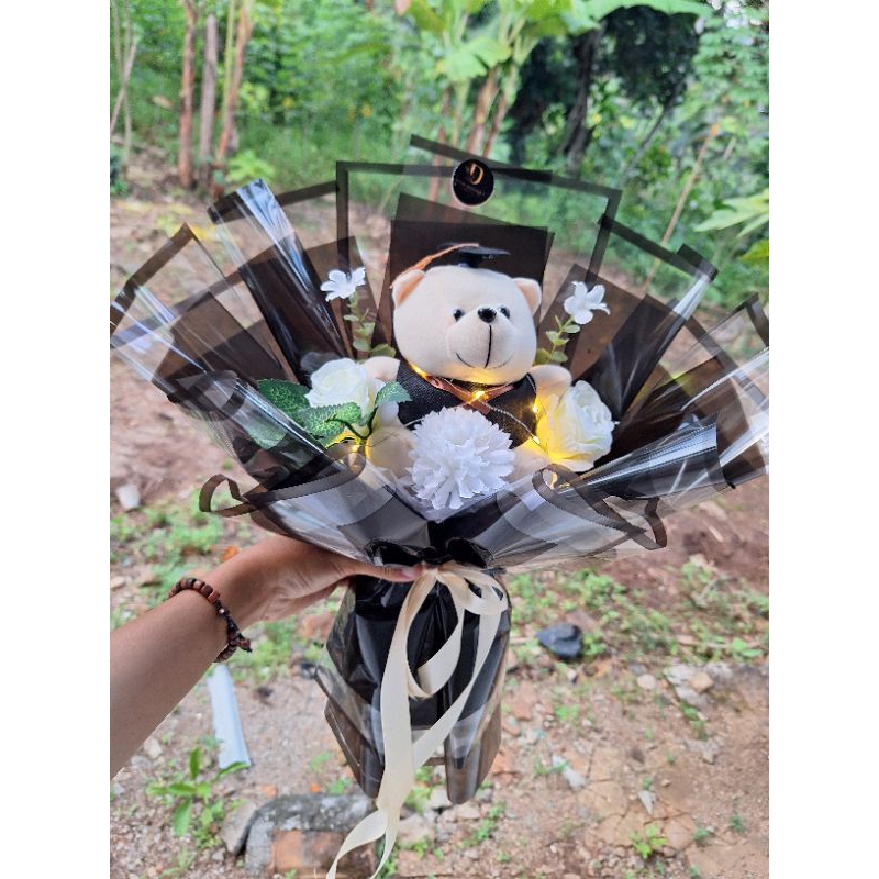 BOUQET WISUDA/ BUKET / BONEKA WISUDA/  BOUQET BUNGA BOUQET MURAH BOUQET BUNGA BAGUS