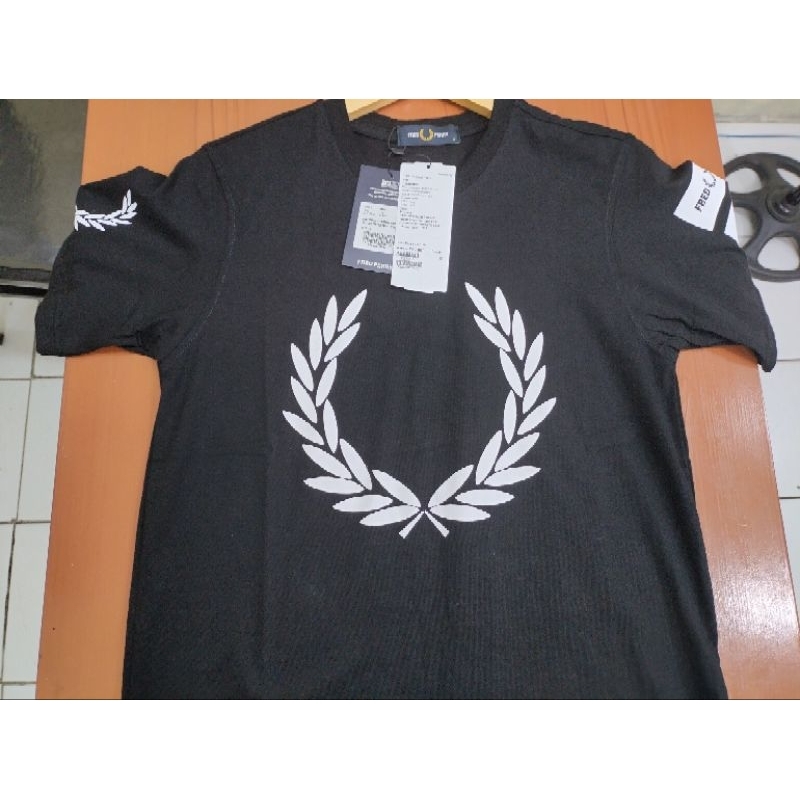 Kaos FRED PERRY Pria Dan Wanita Adem Di Pakai