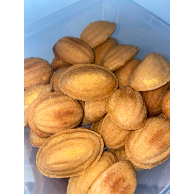 

Bolu Kering Jadoel Premium - Khas Kalimantan HALAL 100%
