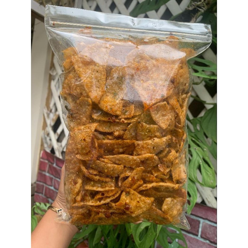 

Kerupuk Elod Tebal Pedas Gurih Daun Jeruk