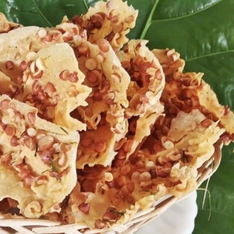 

Rempeyek Kacang Tanah Hand made Camilan sehat