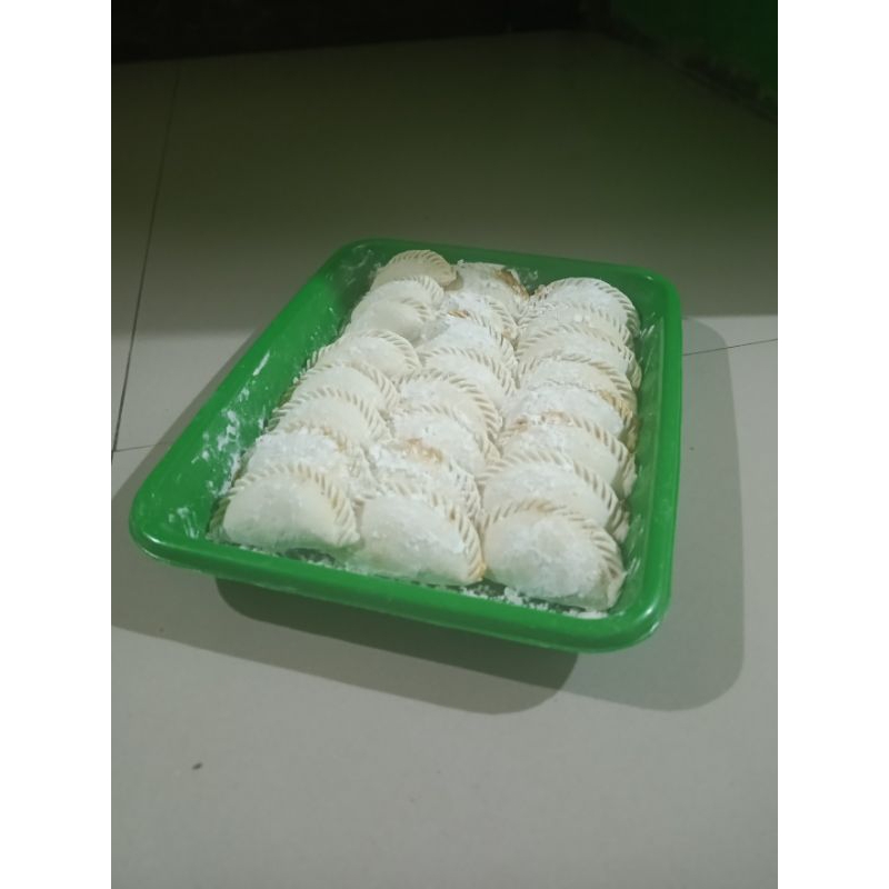 

CIRENG ISI AYAM SUWIR PEDAS GURIH ISI 10PCS