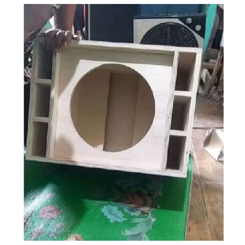 box speaker SPL 10 inch triplek 12mm