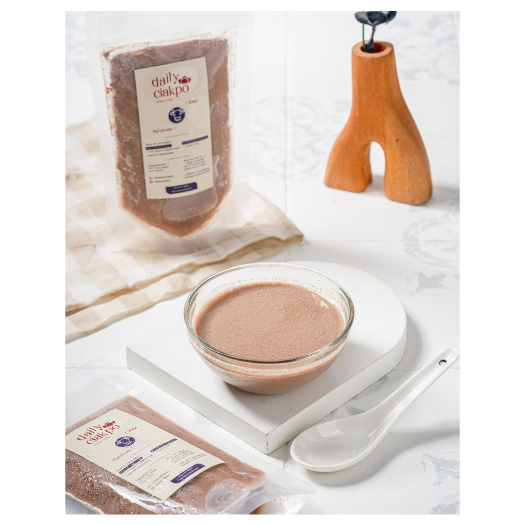 

Paket Minuman Herbal Isi 10 / 20 Sari Pati Sapi (Nyukcep) Frozen Pouch 210ml Daily Ciakpo Surabaya