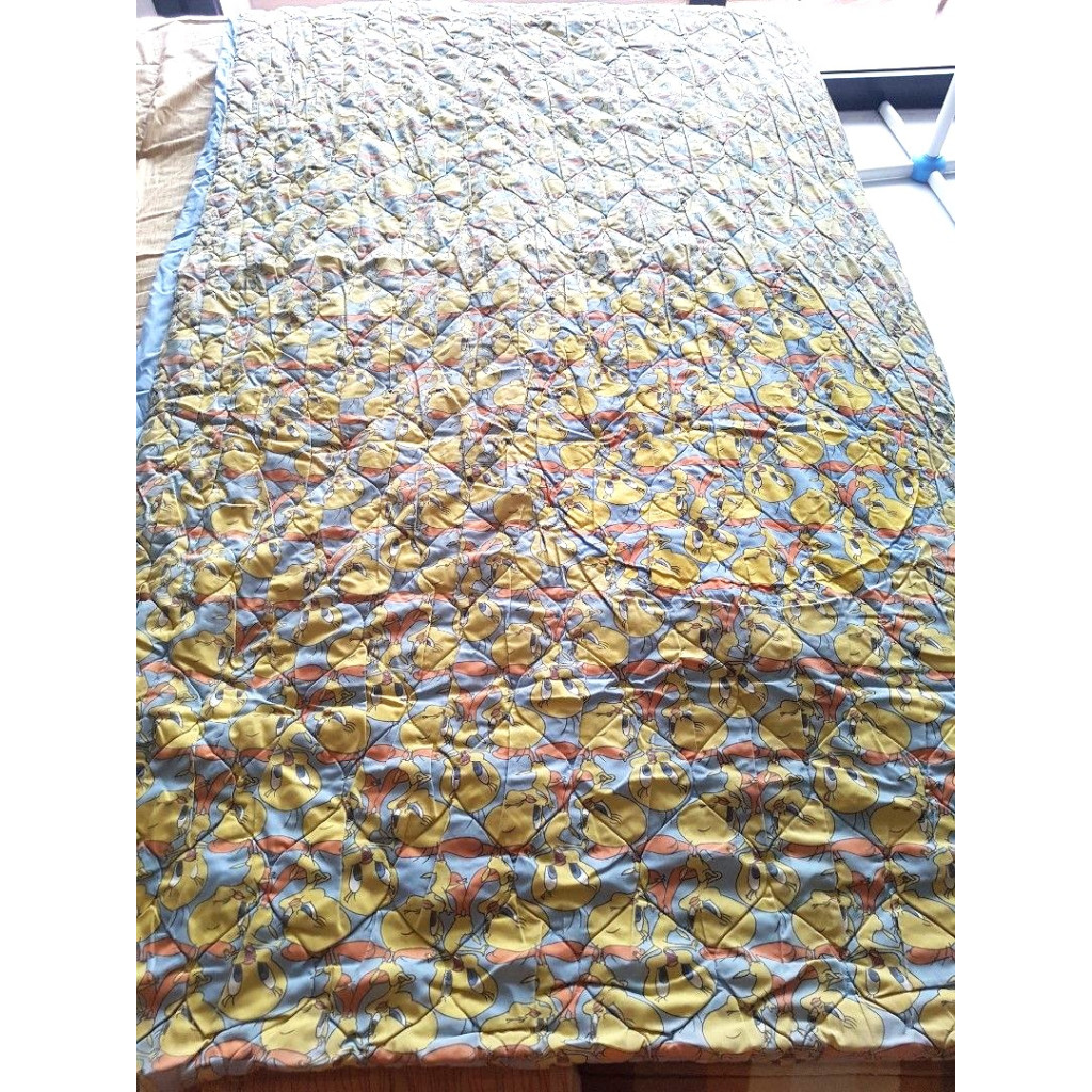 selimut tweety preloved