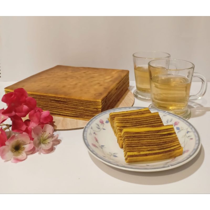 

Lapis Legit Premium 20x20 - Thousand Layers Cake Premium Wisjman Blend