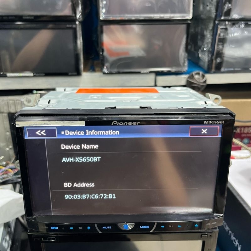 Head unit Pioneer Avh x5650Bt