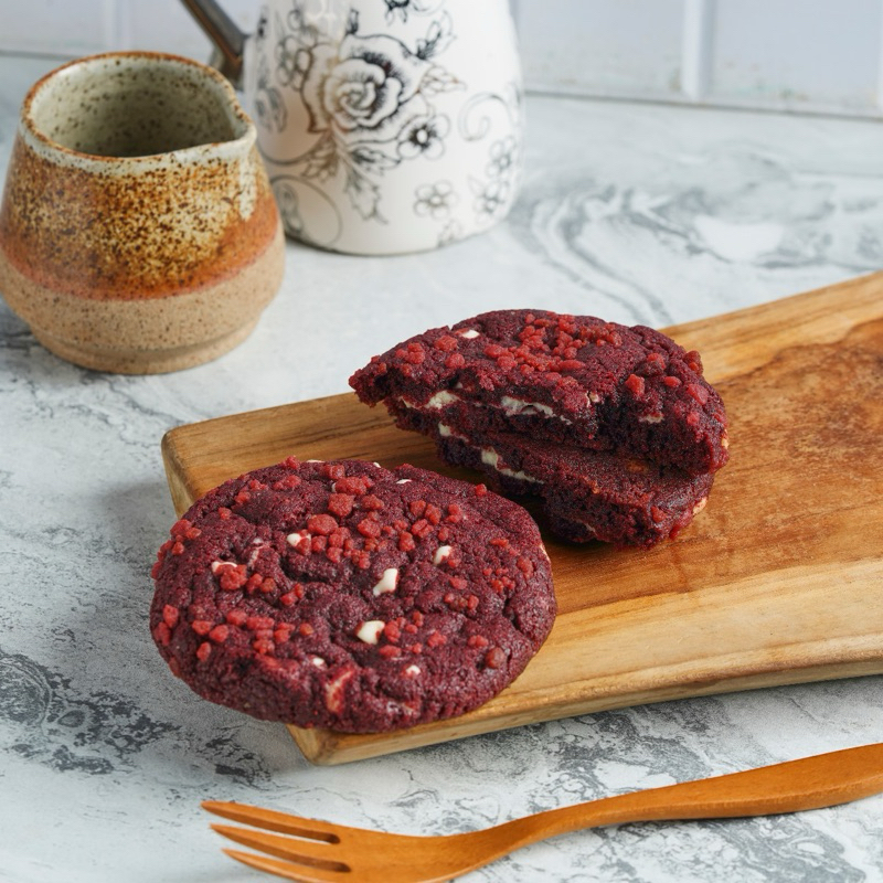 

Red Velvet Cookie