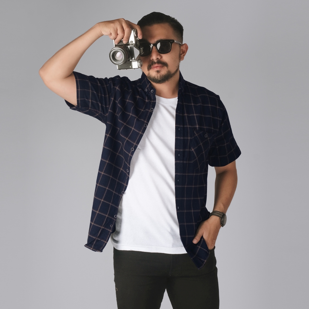 PAKAJI Kemeja Pria Flanel Pendek Premium Kotak-kotak Flanel Biru Navy Garis Kecil Coklat 2638