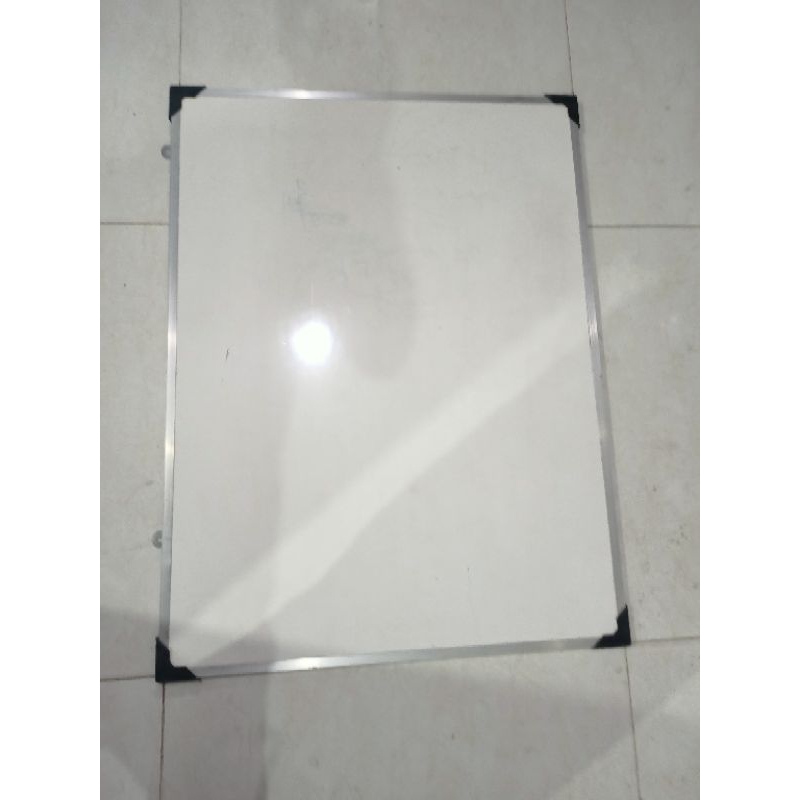 

papan tulis 60x80 whiteboard