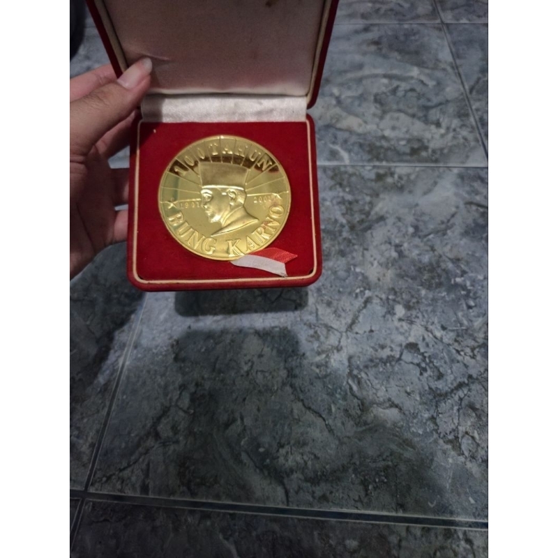 Koin Seratus Tahun Soekarno (Koleksi Asli)