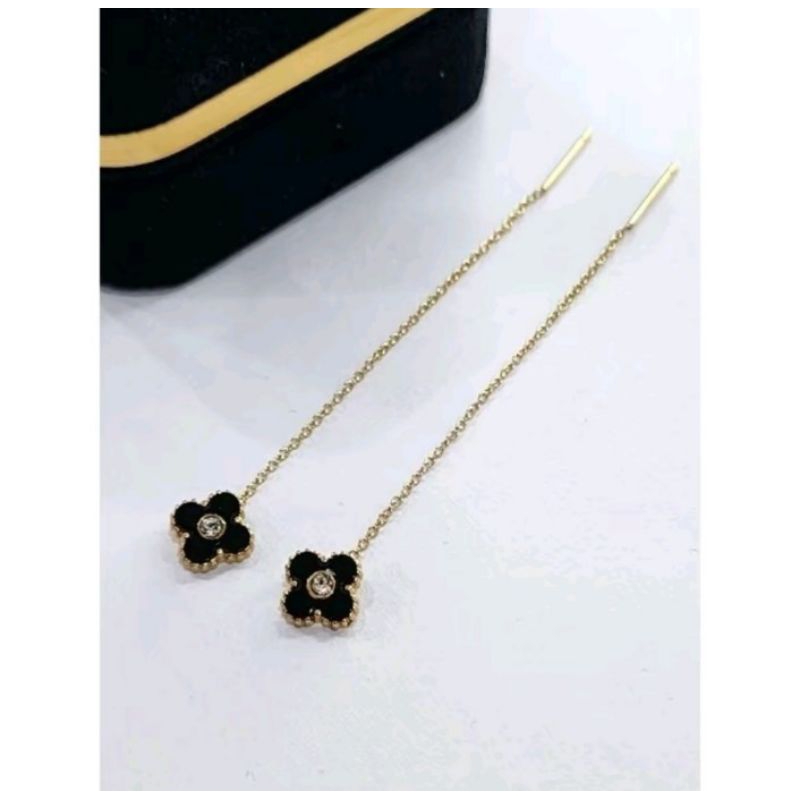 NEW ANTING TITANIUM SIZE BUNGA CLOVER BLACK WARNA GOLD CANTIK FASHION TERLARIS