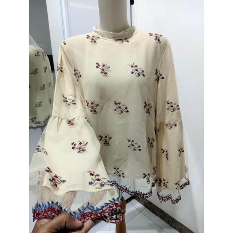 

preloved blouse vintage bordir-bordir