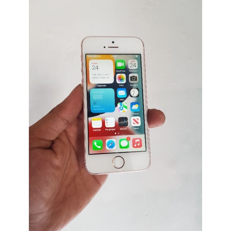 iphone SE gen 1 second