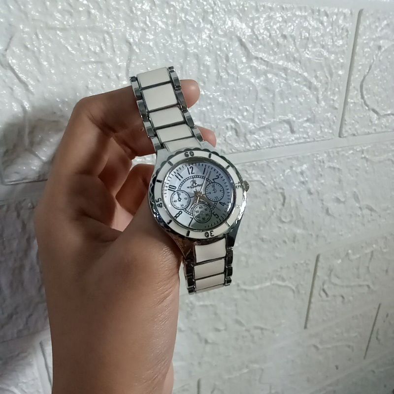 jam tangan cewek simple cantik