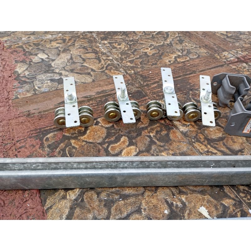 Sliding door rail full set Wina