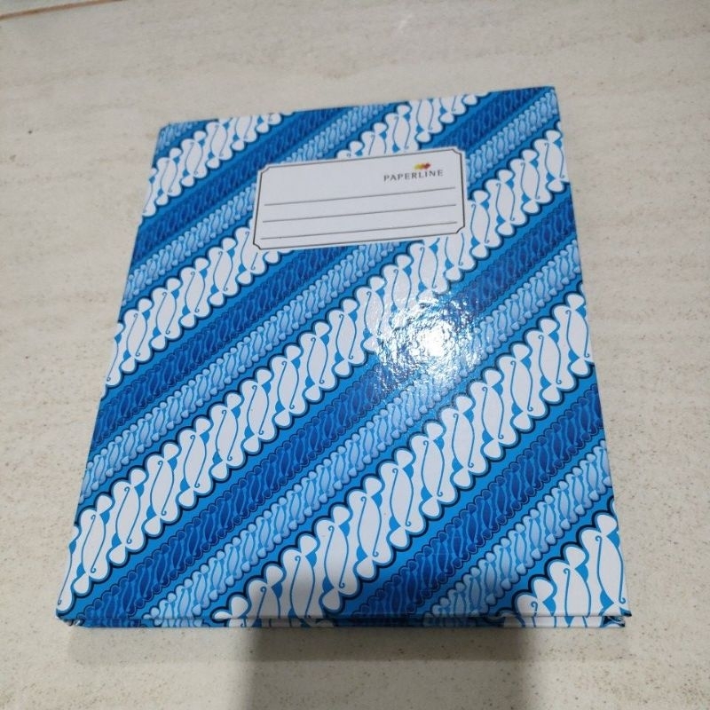 

buku hardcover qwarto isi 100 lembar