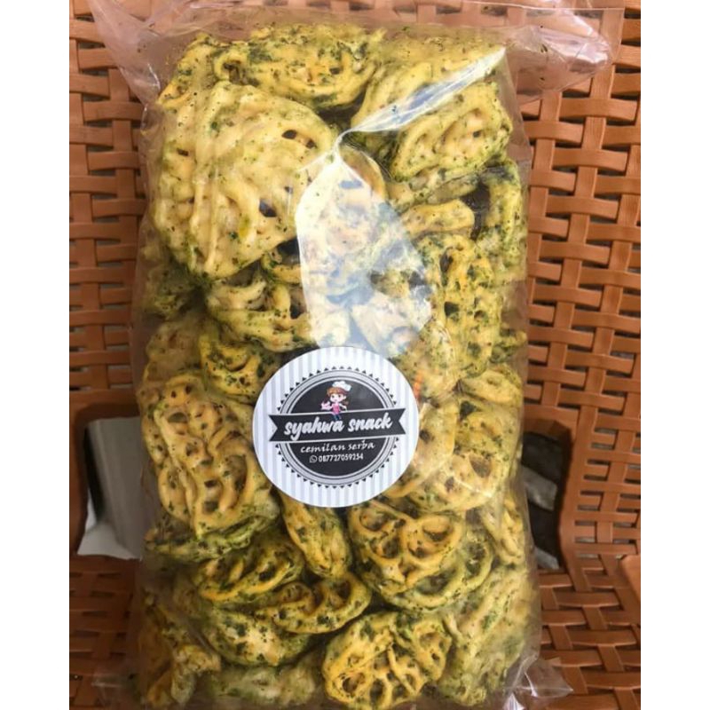 

Snack Kerupuk Mawar Cabe Ijo Kemasan Besar 500 grm