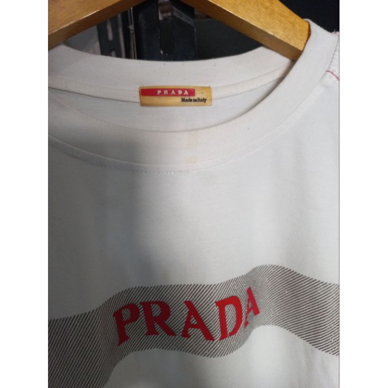 Kaos Prada