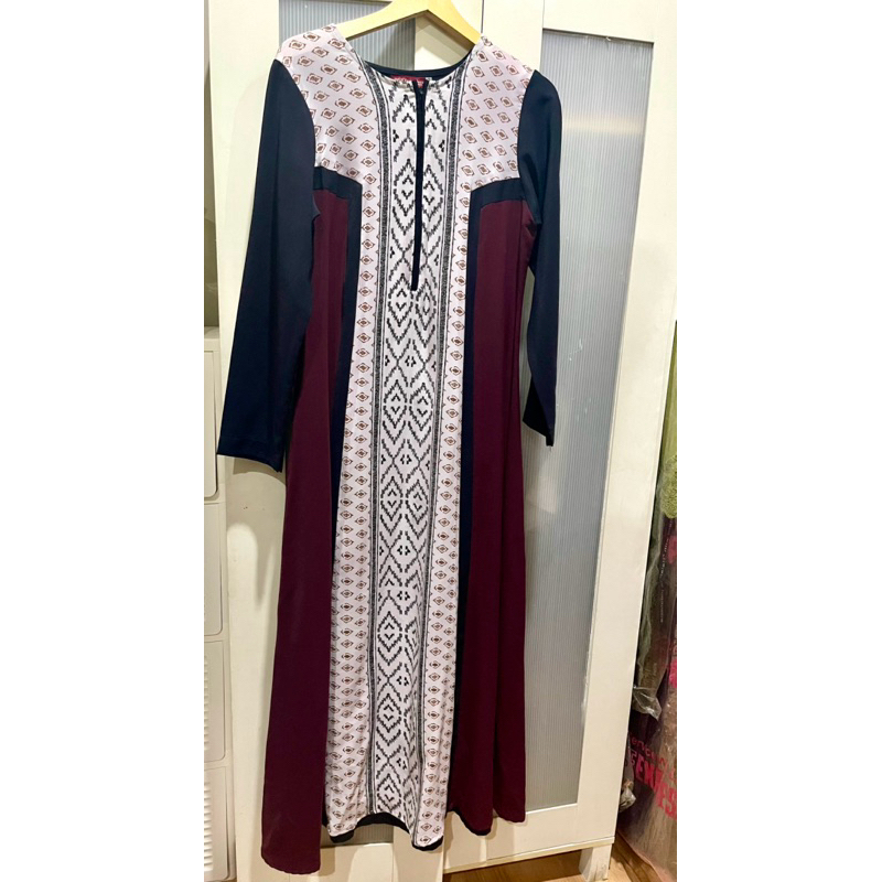 Dress Zerina Banu Preloved