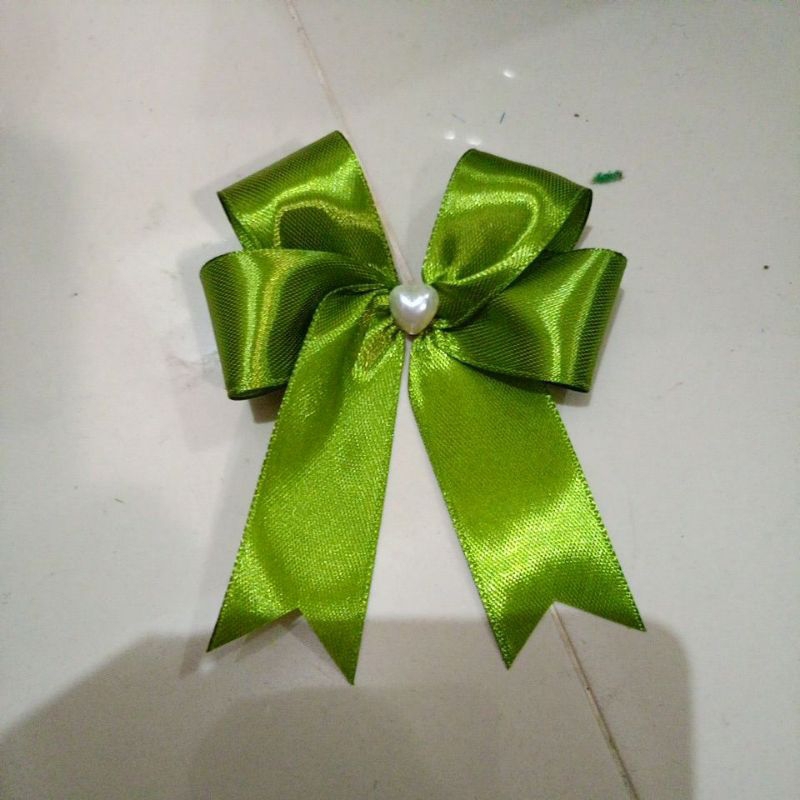 

Pita souvenir 2,5cm dengan mutiara