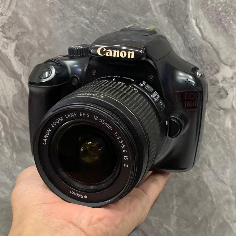 Kamera DSLR Canon 1100D