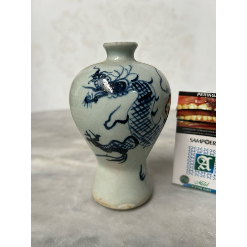 Keramik China Kuno Dinasty Vas Guci Meiping Biru Putih Naga Antik