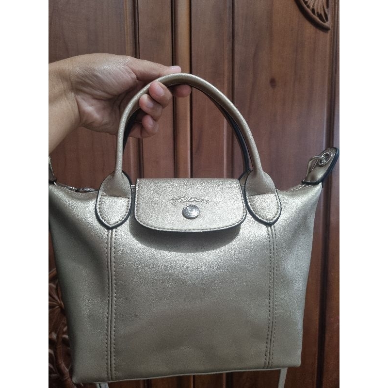 Preloved lc cuir gold small